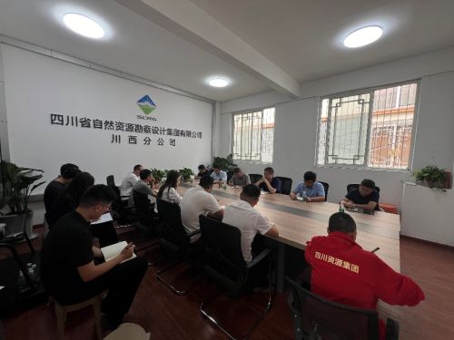 集團(tuán)領(lǐng)導(dǎo)赴項(xiàng)目一線開(kāi)展工作檢查及調(diào)研慰問(wèn)