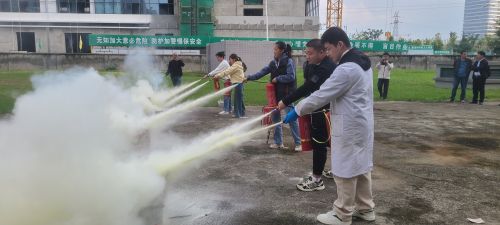 集團公司開展消防安全知識培訓會